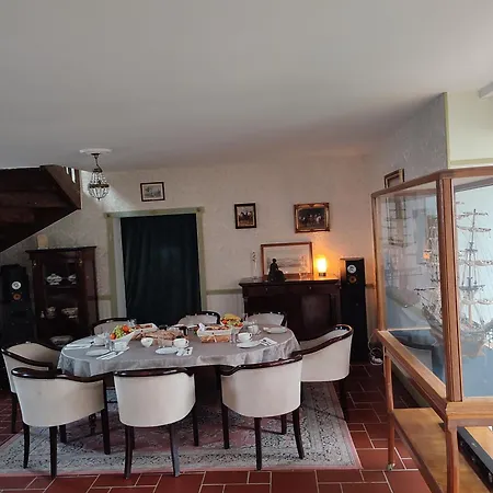 Le Domaine Du Mesnil Guest house Monterolier