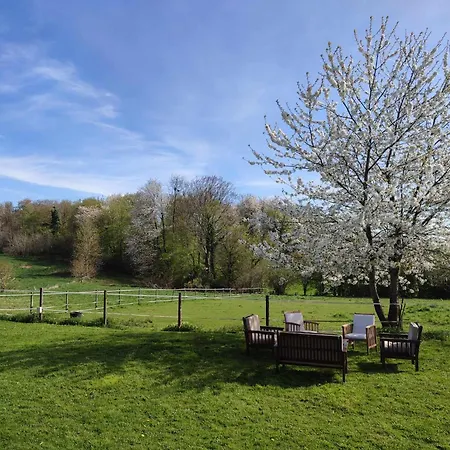 Le Domaine Du Mesnil Guest house Monterolier